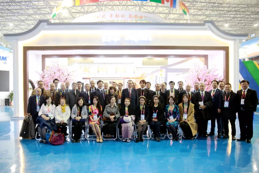 1541804442381025610.jpg 1541804442381025610.jpg